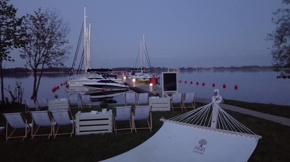 Stare Sady Chillout Rooms "Pod Jabloniami" Миколайки Экстерьер фото