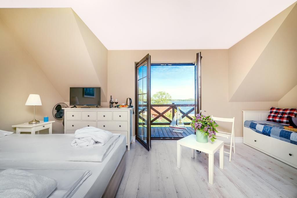 Stare Sady Chillout Rooms "Pod Jabloniami" Миколайки Экстерьер фото